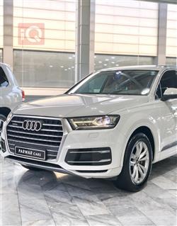اودي Q7